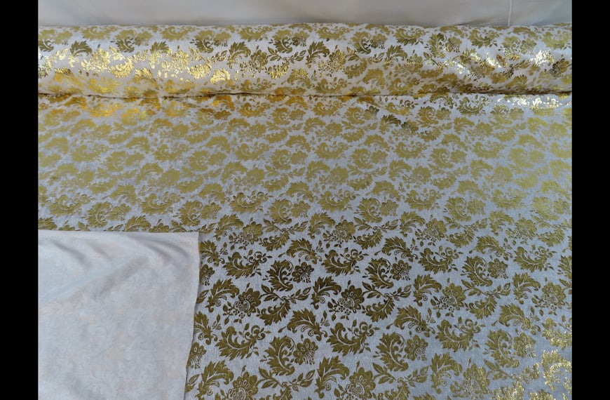 Velour Crush Gold Leaves Polyester Multi-Colored-150cm