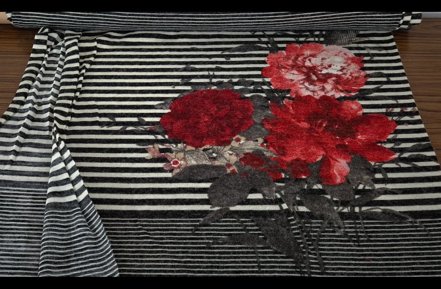 Knitted Fabric with Stripe and Flower Wool Polyester Printed - 150cm