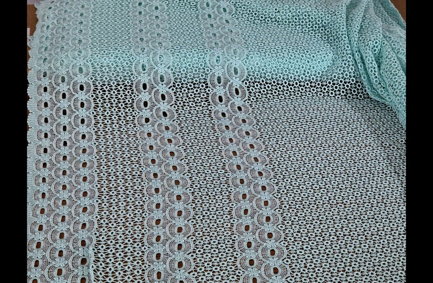 Lace Guipure Acetat Single-Colored - 100cm