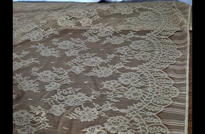 Lace with Mesh Tulle and India Finish Naylon Single-Colored - 150cm