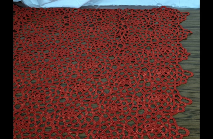 Lace Guipure like Hive Polyester Single-Colored - 120cm