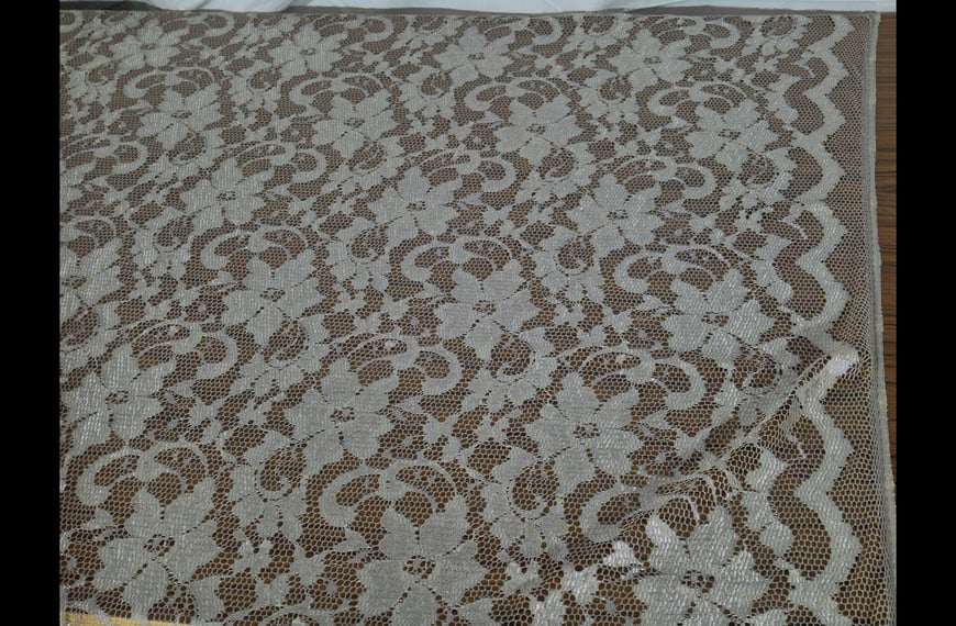 Lace Metallic with Flowers Polyester Single-Colored - 150cm