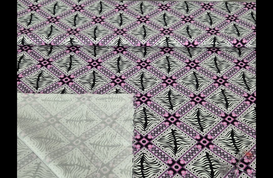 Denim with 2-Colored Rhombuses Cotton Elast - 140cm