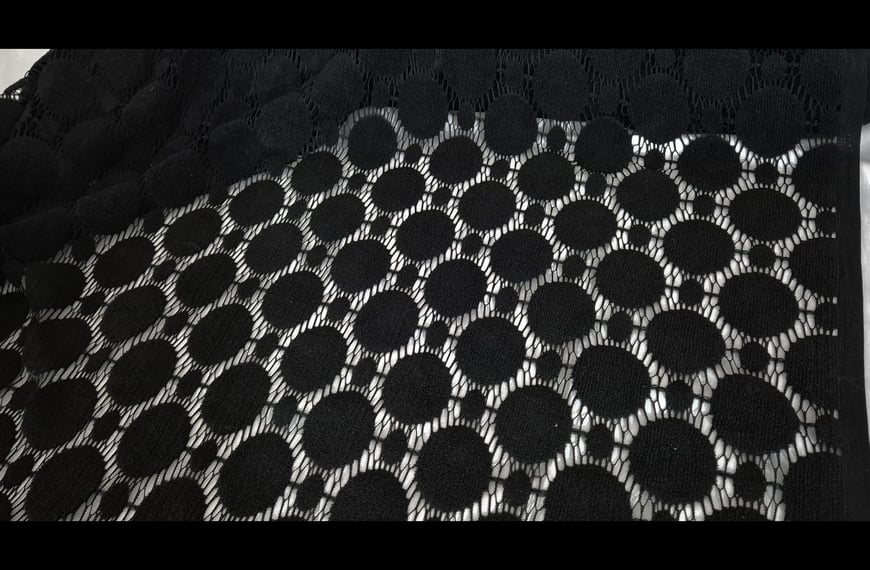 Lace with Fur Circles Polyester Single-Colored - 160cm