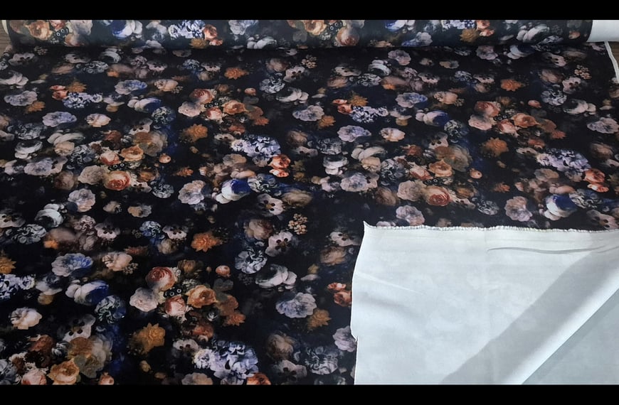 Mako Jersey Scuba with Small Flowers Polyester Elast Multi-Colored - 150cm