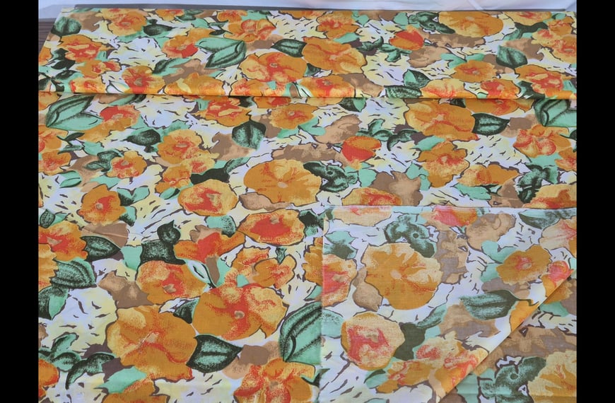 Poplin with Flowers Cotton Polyester Multi-Colored - 140cm