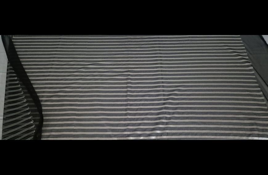 Vinyl with Mesh in Triangle Shapes Polyester Single-Colored - 140cm