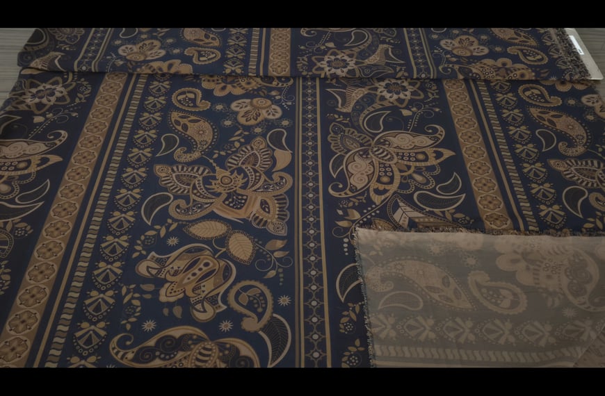 Moroccan with Paislies Polyester Multi-Colored - 150cm