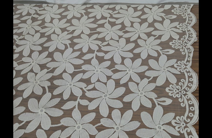Lace Corded with Flowers & Paisleys Polyester Cotton Single-Colored - 150cm