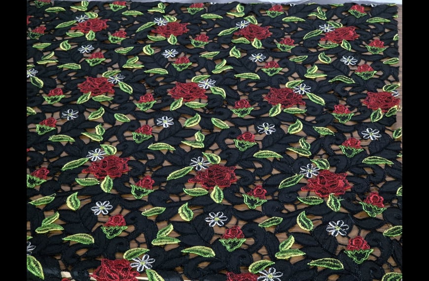 Lace Guipure with Red Flowers Polyester Multi-Colored - 160cm