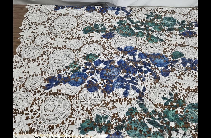 Lace Guipure with Heavy Flowers Polyester Multi-Colored - 1cm