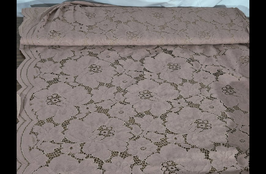 Lace with Small & Big Daisies Polyester Single-Colored - 150cm
