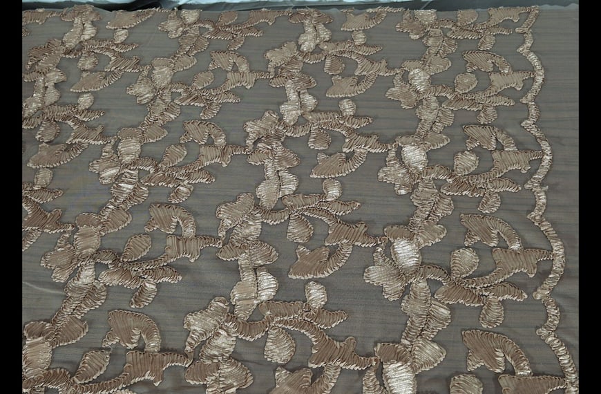 Lace Knitted with Pleats Polyester Single-Colored - 150cm