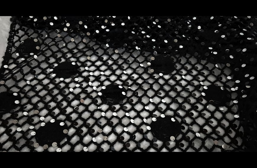 Lace Knitted with Flowers & Sequin Acetat Polyester Single-Colored - 150cm