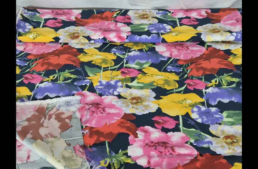 Satin with Big Colorful Flowers Polyester Elast Multi-Colored - 150cm