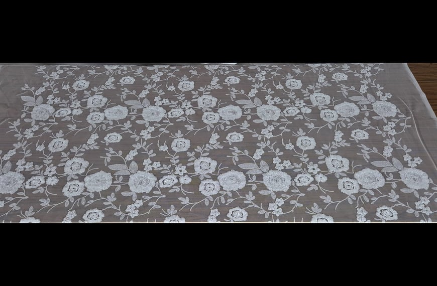 Lace with Paislies & Finish Cotton Polyester Single-Colored-150cm