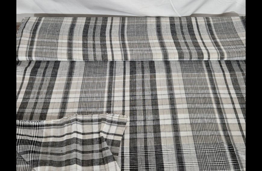 Linen with Black Medium Checkers Multi-Colored - 150cm