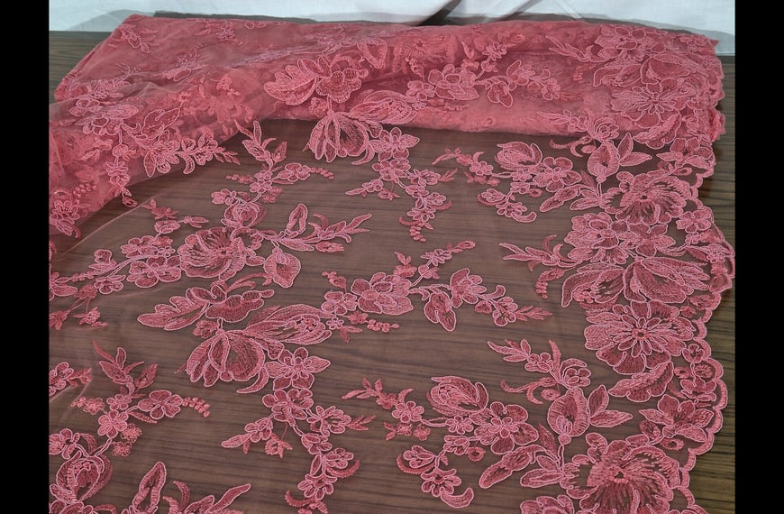 Lace with Bouquets Daisies Polyester Single-Colored - 140cm