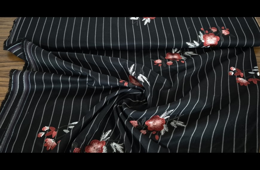 Gabardine with Stripe & Knit with Flower Polyester Viscose Multi-Colored - 150cm