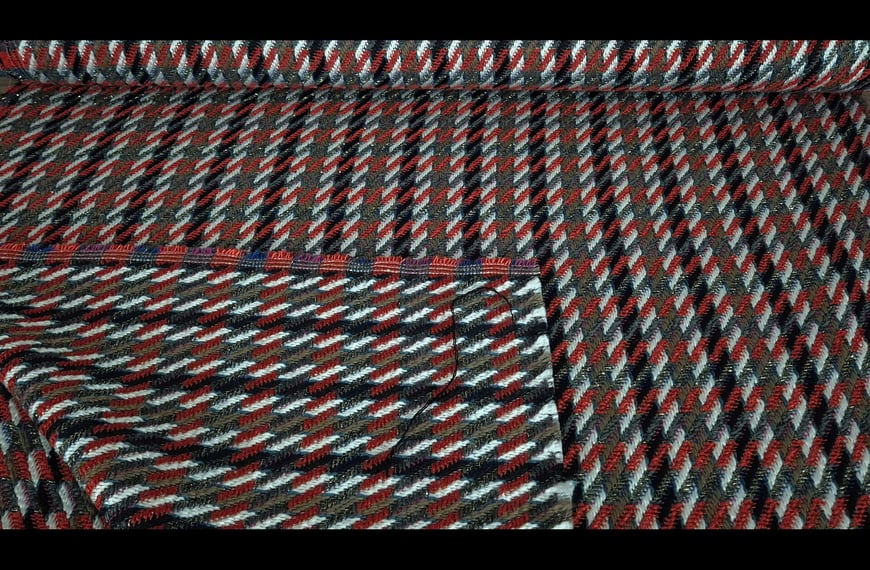 Boucle with Diagonal Designs Polyester Wool Elast Multi-Colored - 150cm