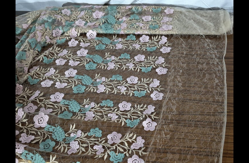 Mesh/Lace with Flowers Polyester Multi-Colored - 150cm