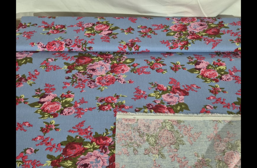 Viscose Linen with Roses Multi-Colored - 140cm