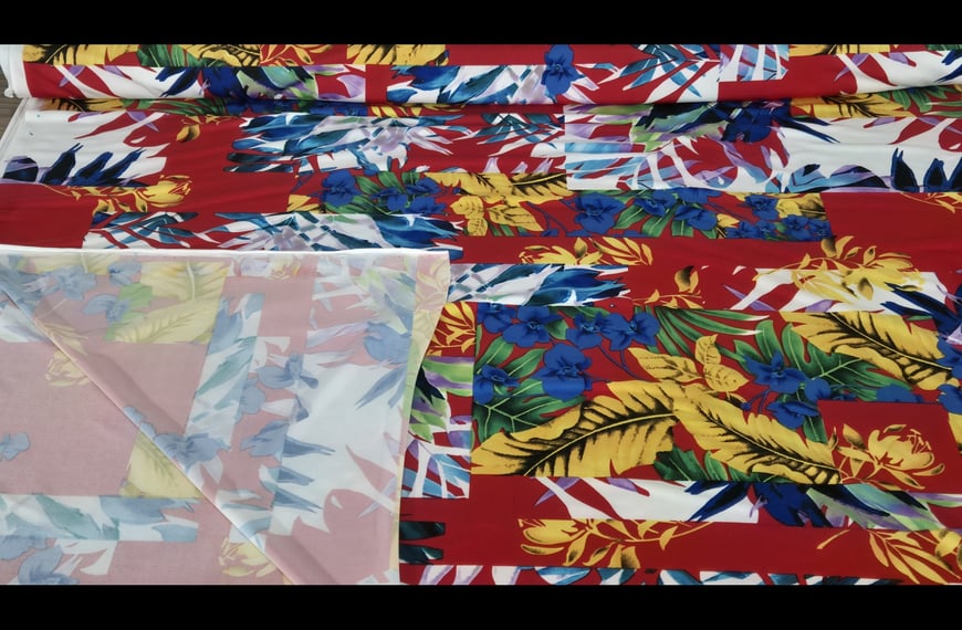 Jersey with Leaves & Flowers Polyester Elast Multi-Colored - 150cm