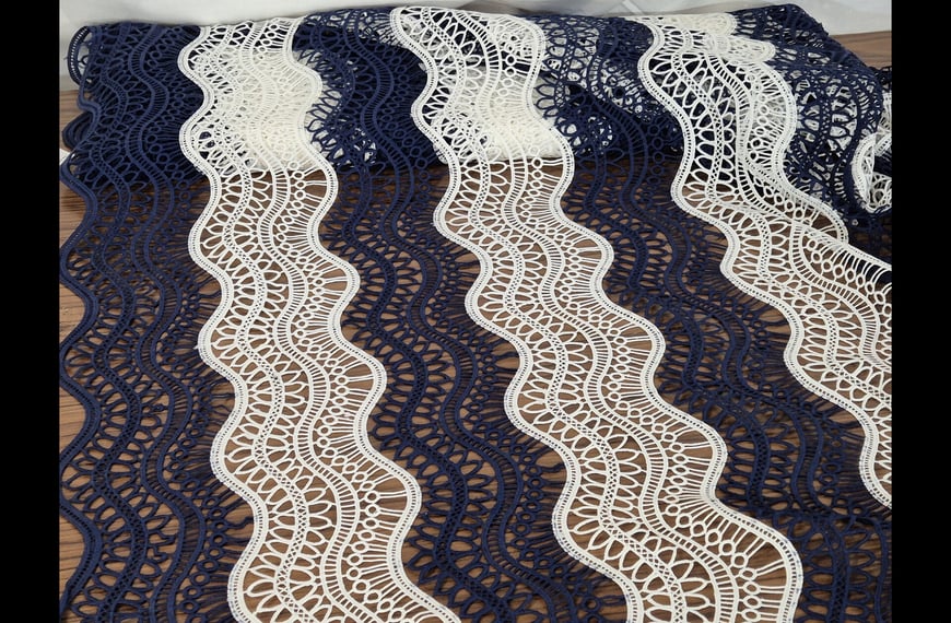 Guipure Lace with Waves 100% Polyester Multi-Coloured - 130cm