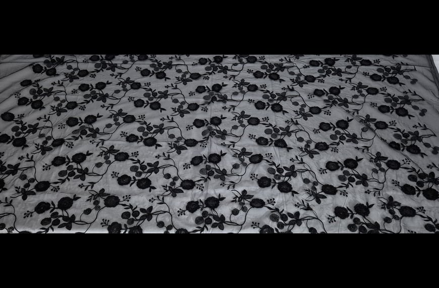 Lace with Branch Knitted Polyester Single-Colored - 150cm