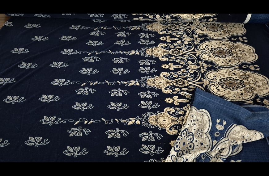 Jersey with Border & Flower Polyester Elastin Multi-Colored - 150cm