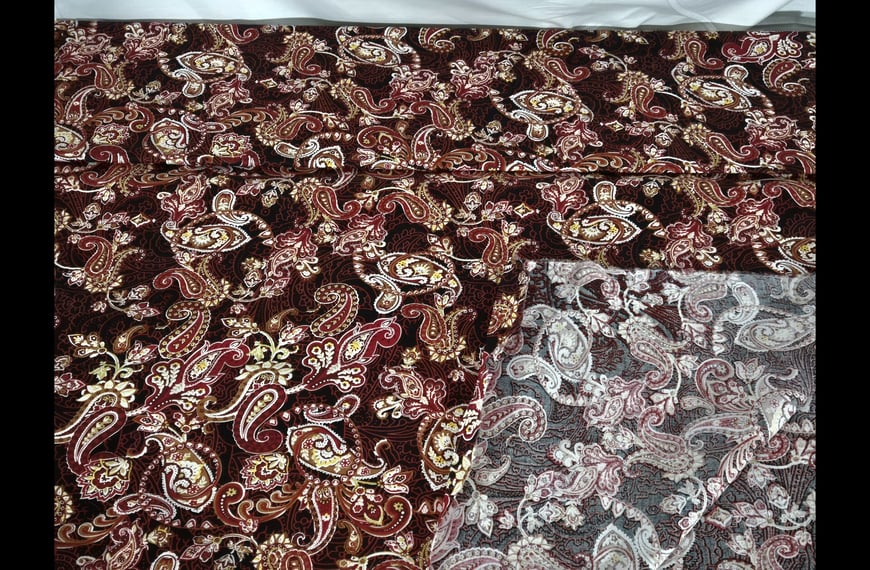 Poplin with Wine Paislies Cotton Multi-Colored - 150cm