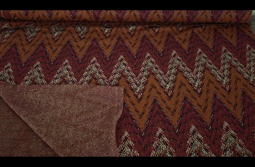 Jacquard with Big Zig-Zag Polyester Elast Multi-Colored - 150cm