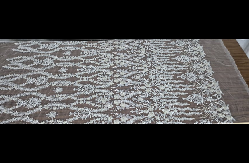 Lace Bridal with Beads & Border Polyester Single-Colored-150cm
