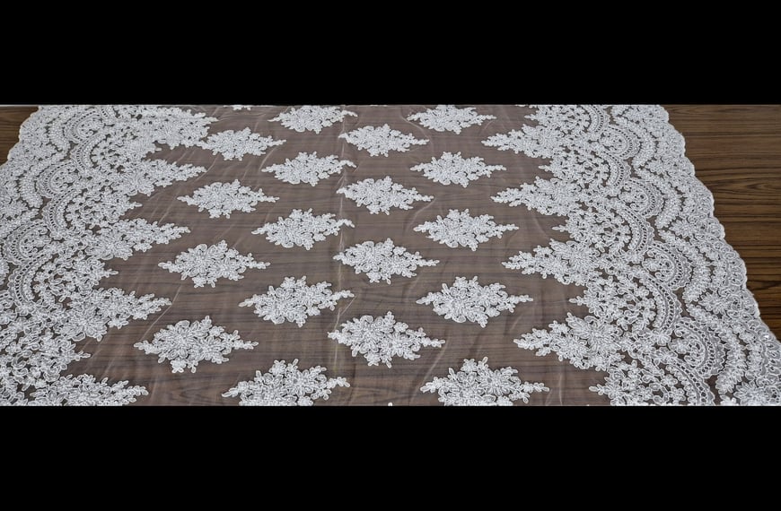 Lace with Beads and Border Polyester Single-Colored-150cm