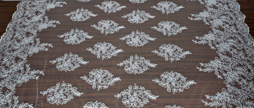 Lace with Sequin & Finish Polyester Single-Colored-130cm