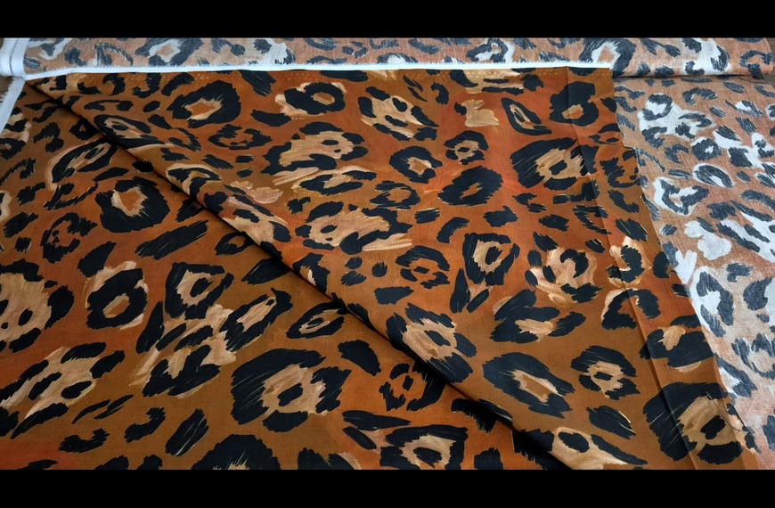 Poplin with Black Leopard Patterns Cotton Multi-Colored - 150cm