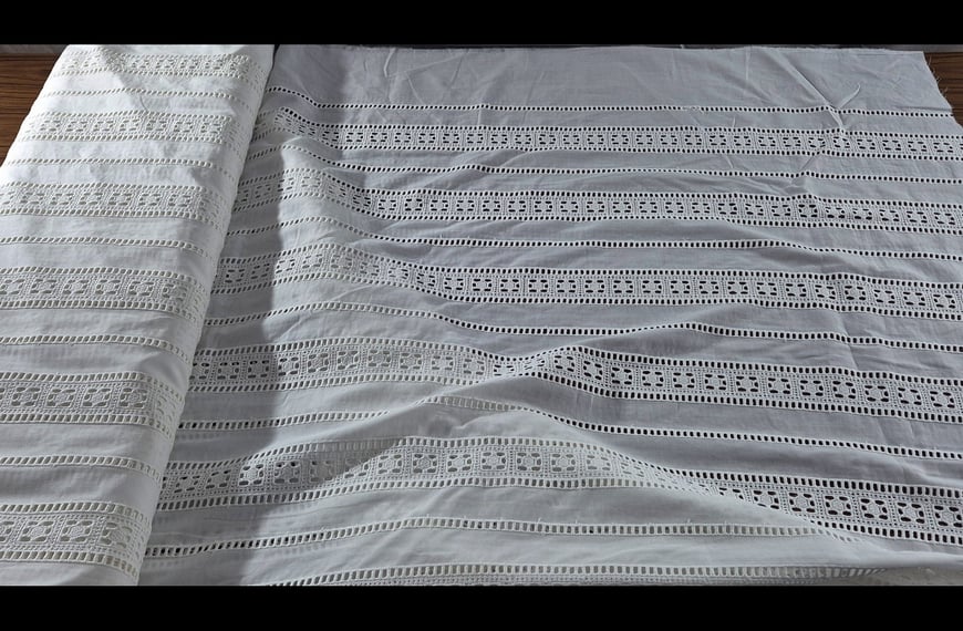 Voile with Knitted Horizontal Squares Cotton Single-Colored - 150cm