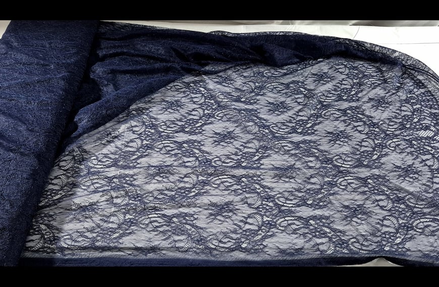 Lace with Flowers & Finish Polyester Single-Colored - 150cm