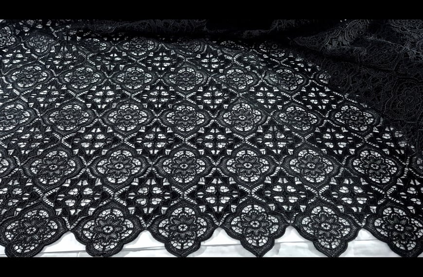 Lace Guipure with Cord Polyester Single-Colored - 130cm