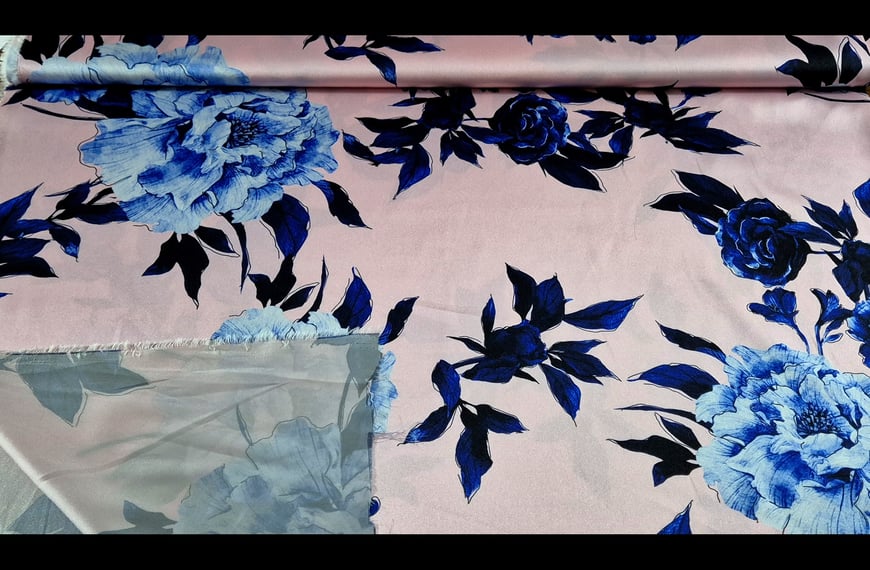 Satin with Big Roses Polyester Multi-Colored - 150cm