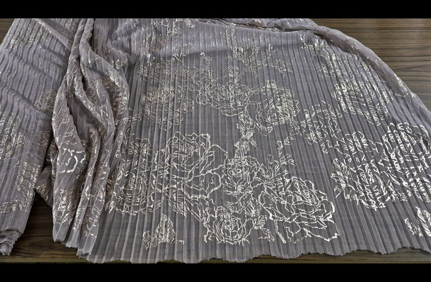 Muslin Pleated with Golden Branches Polyester Metallic Multi-Colored - 150cm
